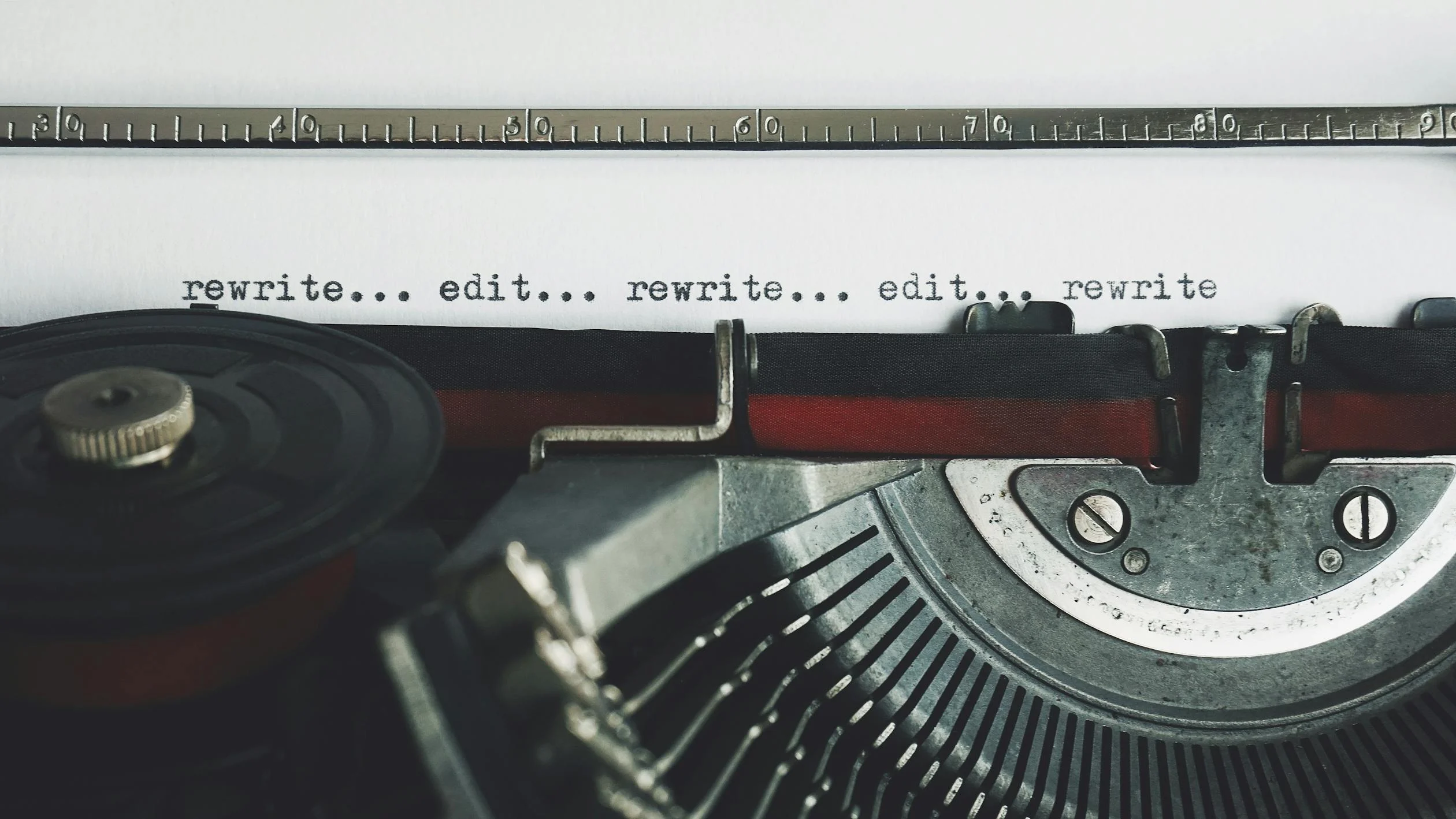How to Run a Successful Writers’ Workshop: Creating a Collaborative Space for Growth and Creativity
